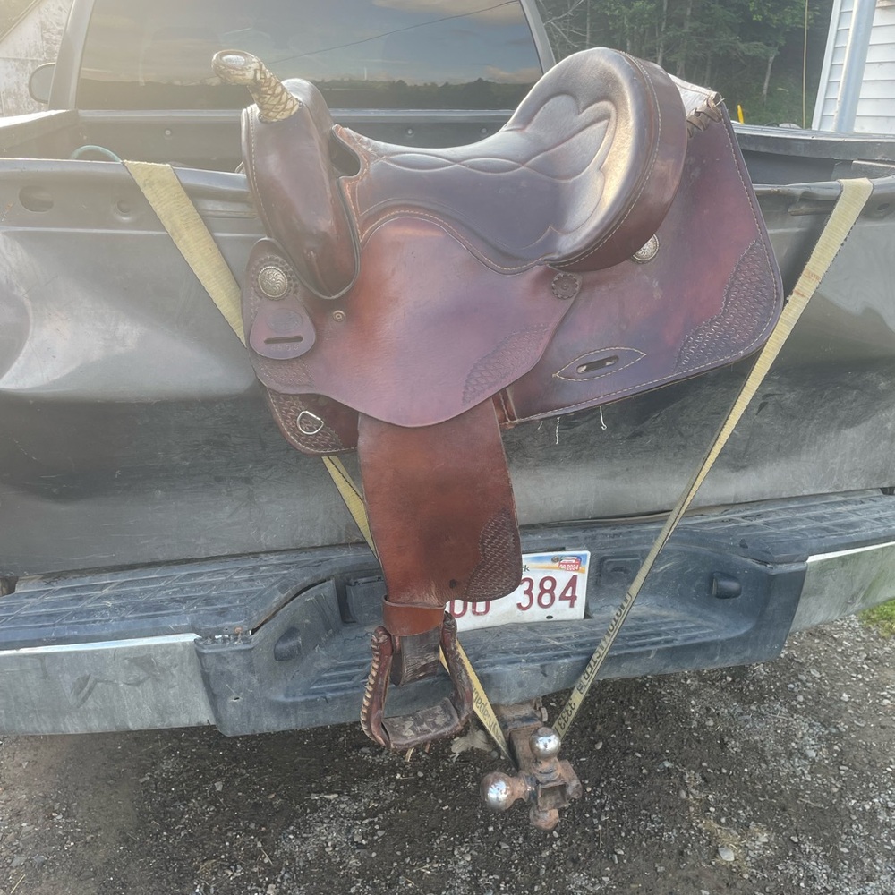 Blue ridge western saddle